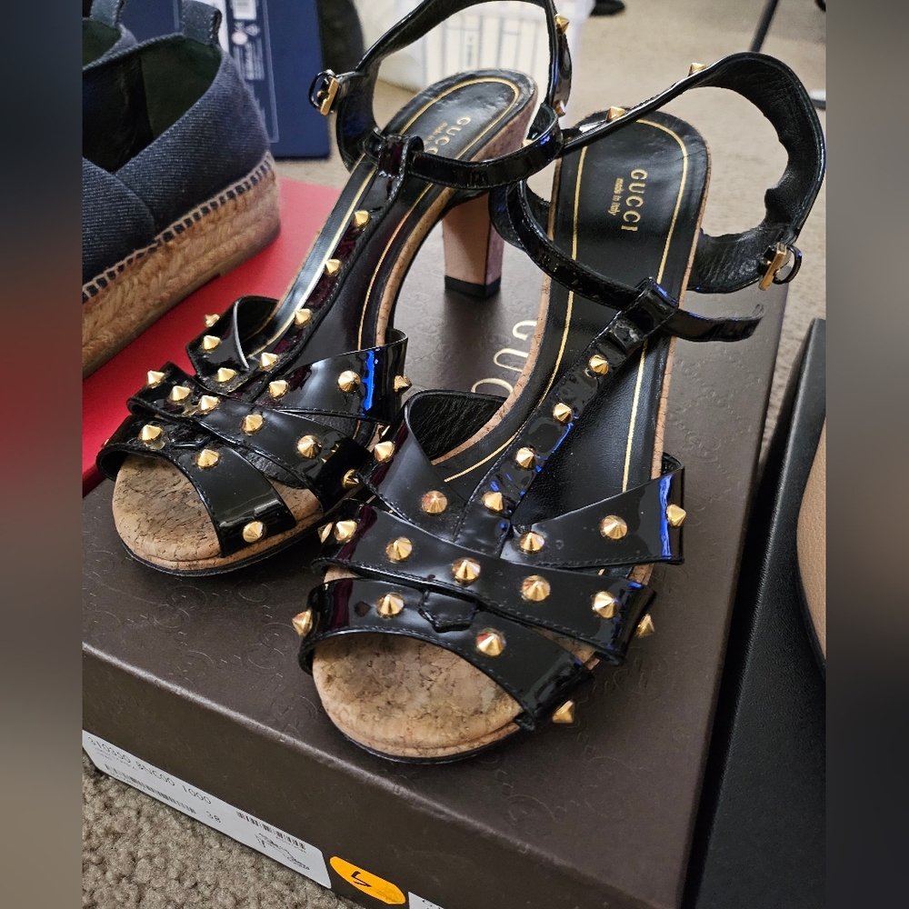 Gucci shoes